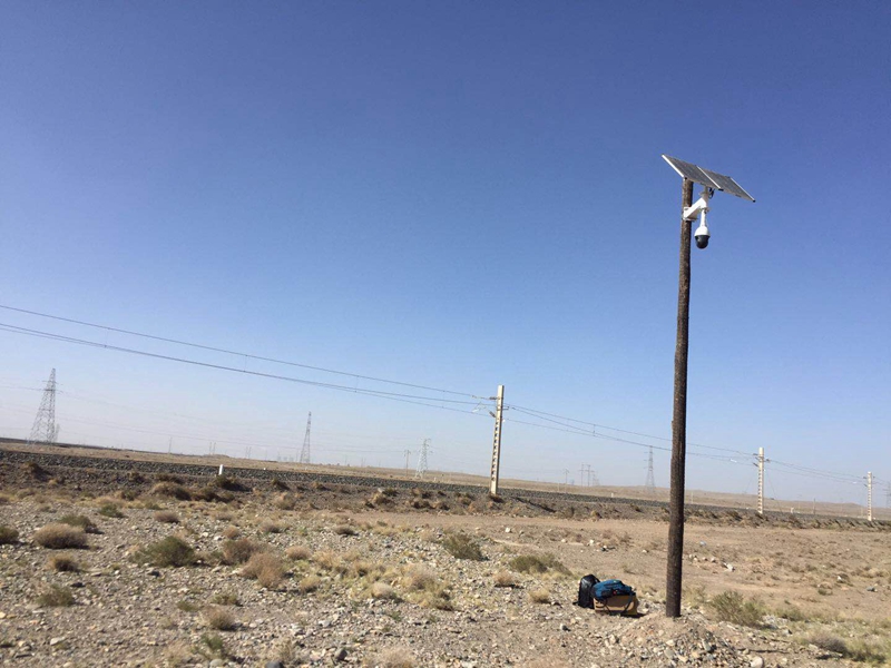 Wireless monitoring system of solar energy for security of Jiuquan railway in Gansu Province