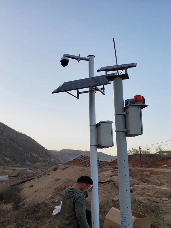 Okeyset solar energy monitoring camera for Weinan river management in Shaanxi Province