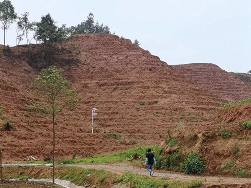 四川中药材基地用okeyset太阳能监控摄像头