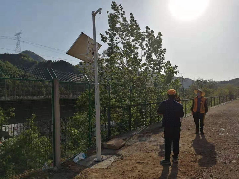 Solar wireless remote monitoring system of Jichuang technology for Zhengzhou section of China Railway Zhengzhou General Administration