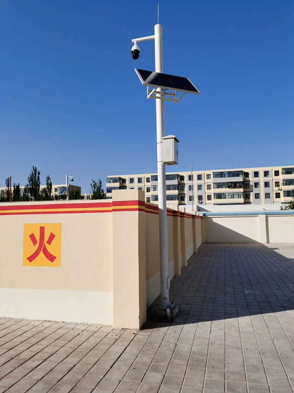 Solar wireless monitoring system of Jichuang technology for Lanzhou oil and gas field