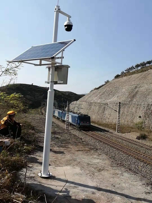 Solar wireless monitoring system of Jichuang technology for Shangluo section of Xi'an Railway Administration