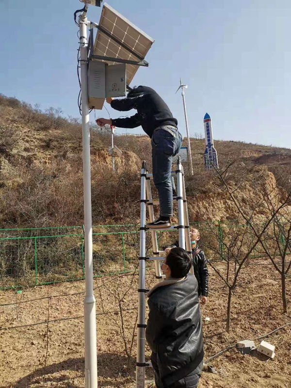Wireless monitoring system of solar energy with Jichuang technology in Weinan natural resources reserve of Shaanxi Province