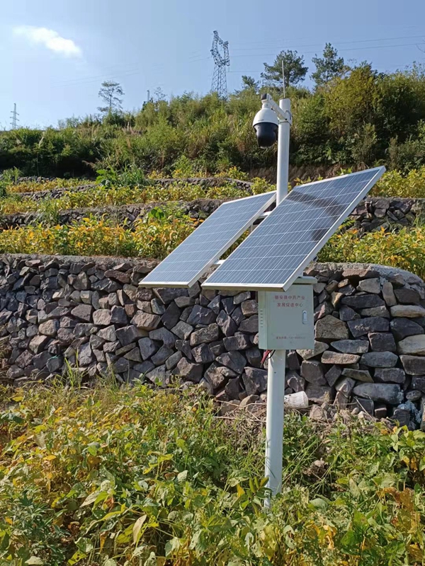 Jichuang technology solar wireless monitoring system for Chongqing Traditional Chinese medicine base